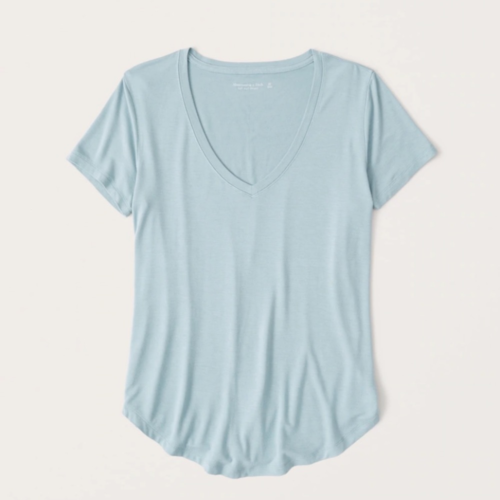 NWT! Abercrombie soft, drapey tee!